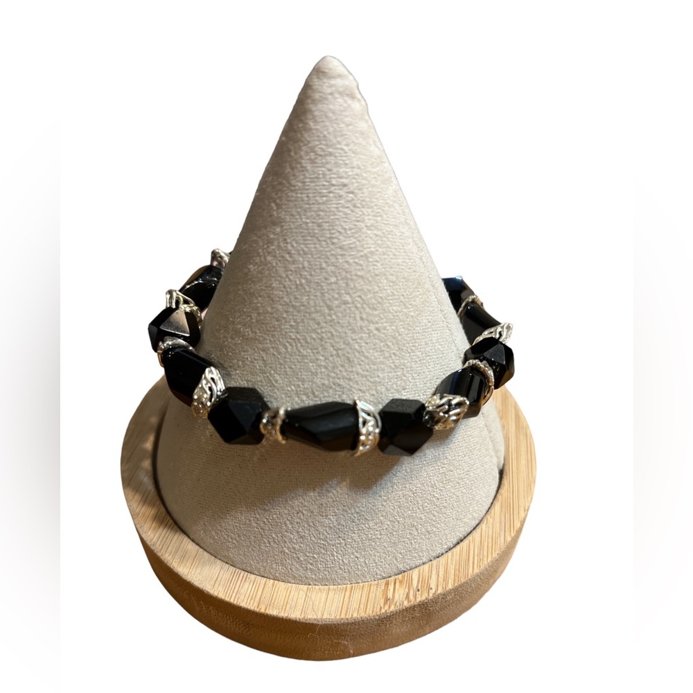 ✨ 3/$15 ✨ Fashion Black Beaded Bracelet